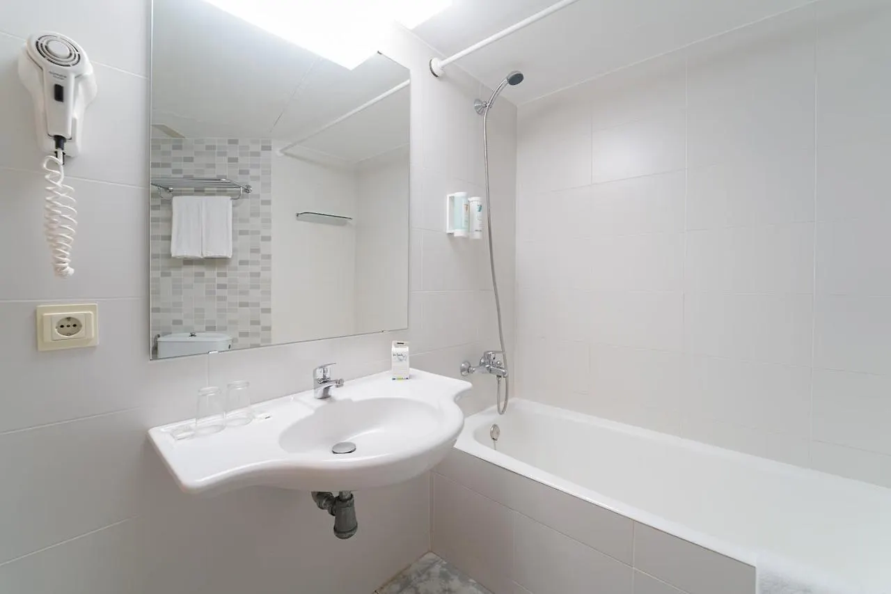Aparthotel Ferrer Lime Playa De Alcudia Apartment Spain